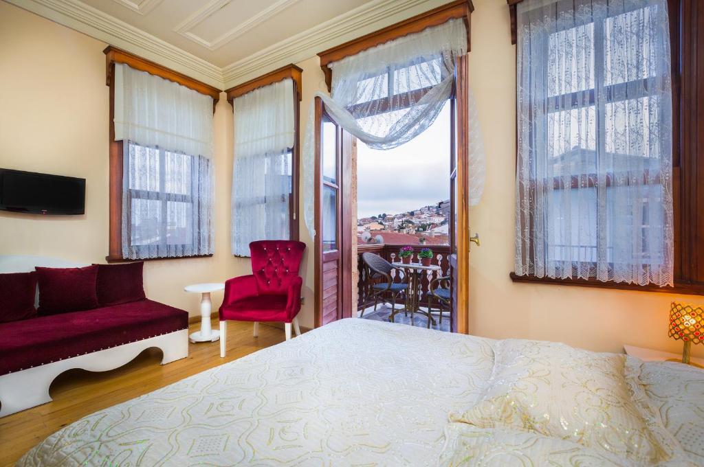 Yali Butik Otel Адалар Екстериор снимка