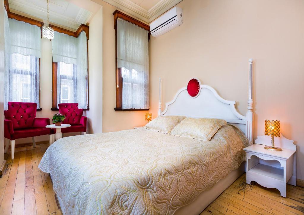 Yali Butik Otel Адалар Екстериор снимка